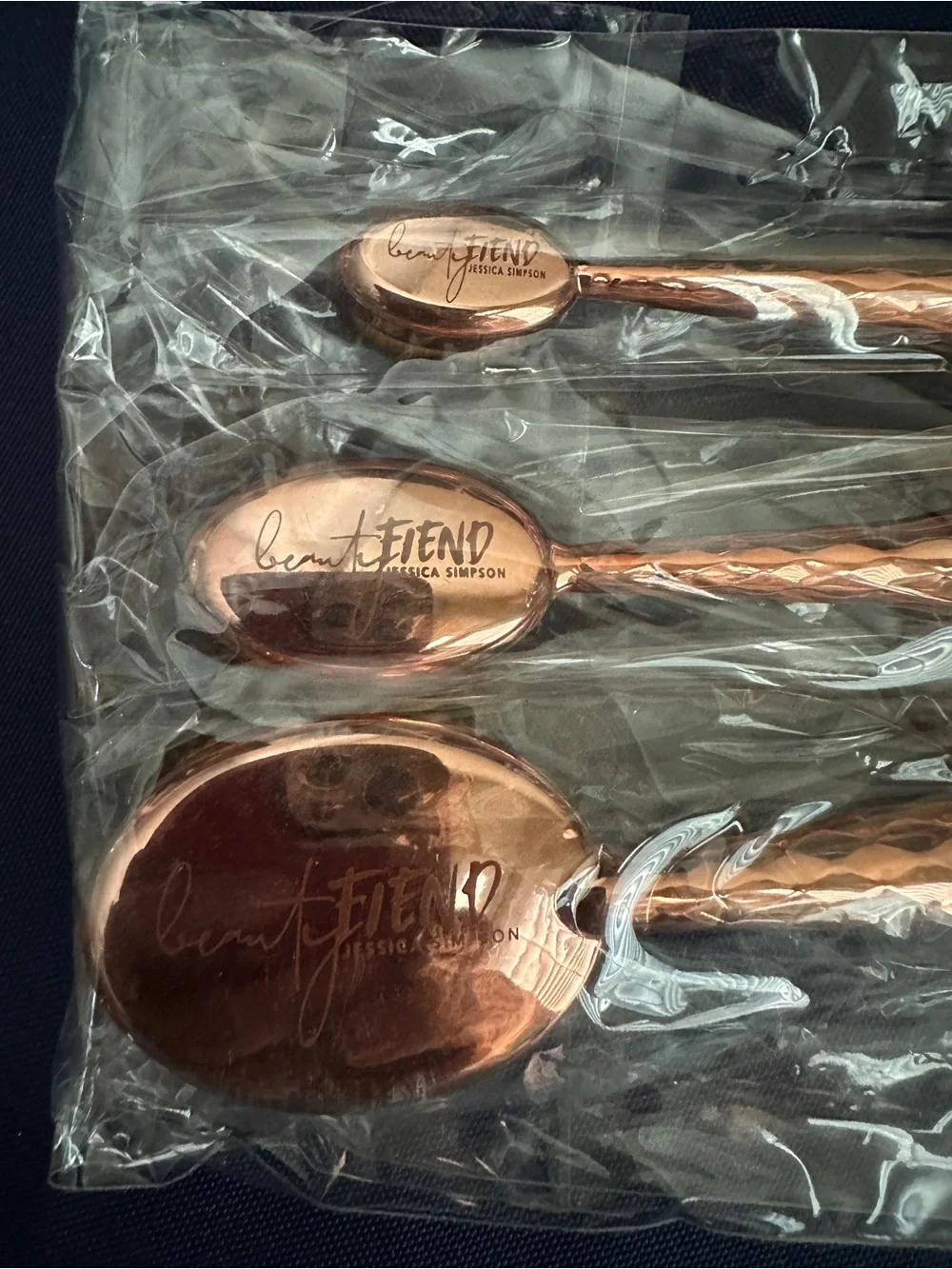 Jessica Simpson Beauty Fiend 3 -piece Rose Gold Oval Makeup Brush Set